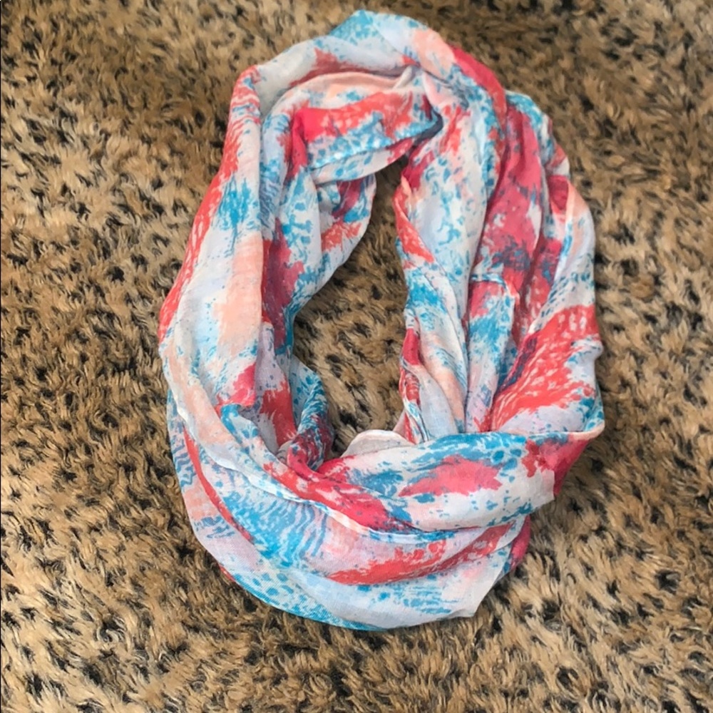 colored circled scarf
